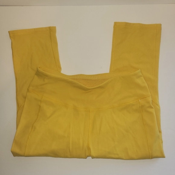 Calia by Carrie Underwood Yellow Cropped 3/4 Legging - Picture 2 of 5